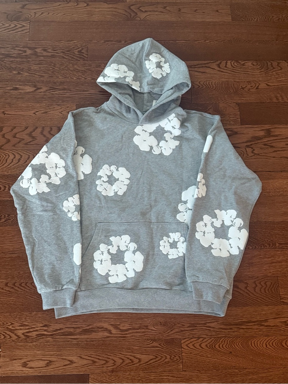 Denim Tears Men's Hoodie Grey Size
Medium Brand New With Tags